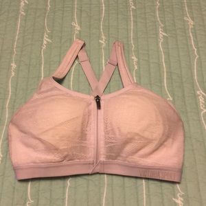 Victoria Secret knockout sports bra 34d